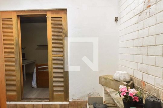 Varanda  de casa à venda com 3 quartos, 90m² em Jardim Aeroporto, São Paulo