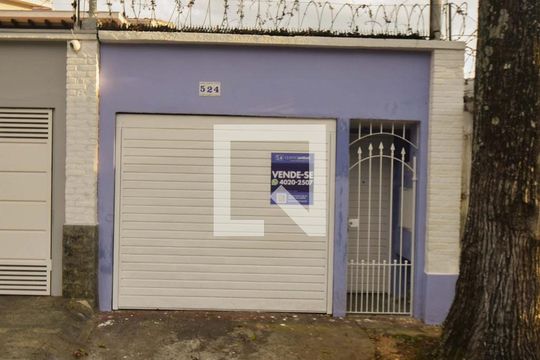 Casa de casa à venda com 3 quartos, 90m² em Jardim Aeroporto, São Paulo