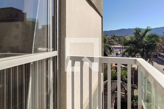 Varanda da Sala de apartamento para alugar com 1 quarto, 55m² em Parque Enseada, Guarujá