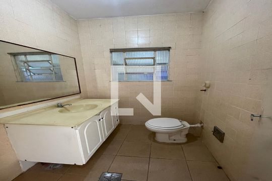 Lavabo 1º andar de casa de condomínio para alugar com 4 quartos, 290m² em Freguesia (jacarepaguá), Rio de Janeiro