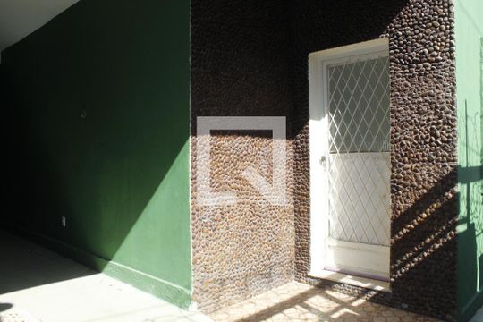 Garagem e entrada da casa de casa de condomínio para alugar com 4 quartos, 290m² em Freguesia (jacarepaguá), Rio de Janeiro