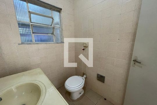Lavabo 1º andar de casa de condomínio para alugar com 4 quartos, 290m² em Freguesia (jacarepaguá), Rio de Janeiro