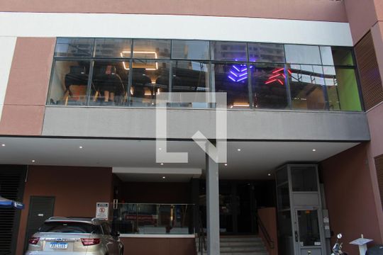 Fachada de apartamento para alugar com 2 quartos, 78m² em Jardim Independência, São Paulo