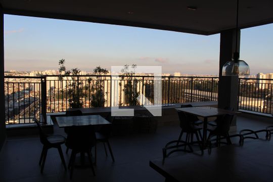 Área comum de apartamento para alugar com 2 quartos, 78m² em Jardim Independência, São Paulo
