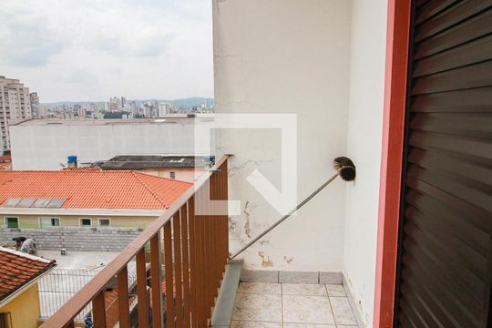 varanda quarto 1 de casa à venda com 4 quartos, 400m² em Vila Paiva, São Paulo