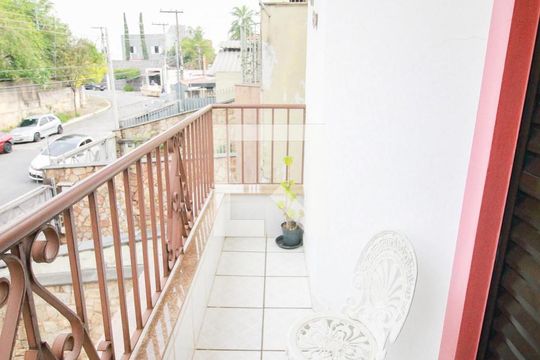 varanda suite quarto 3 de casa à venda com 4 quartos, 400m² em Vila Paiva, São Paulo