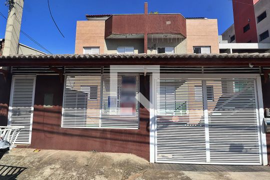Fachada de apartamento à venda com 2 quartos, 90m² em Parque das Nações, Santo André
