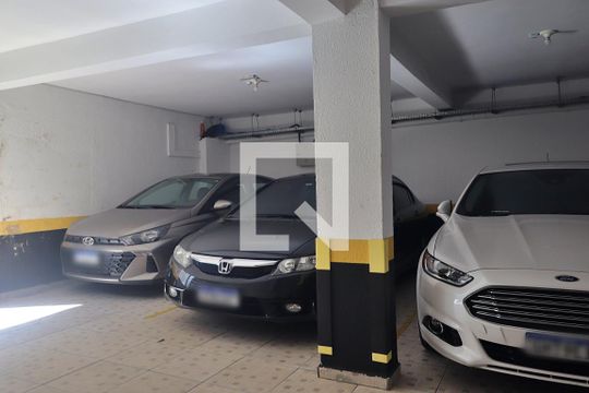 Garagem de apartamento à venda com 2 quartos, 90m² em Parque das Nações, Santo André