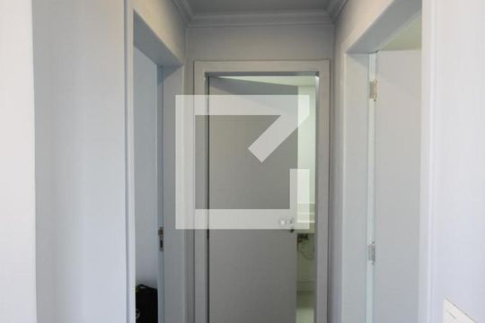 Corredor de apartamento para alugar com 2 quartos, 161m² em Sé, São Paulo