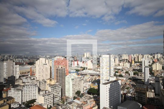Vista de apartamento para alugar com 2 quartos, 161m² em Sé, São Paulo