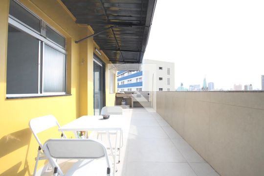 Varanda de apartamento para alugar com 2 quartos, 161m² em Sé, São Paulo