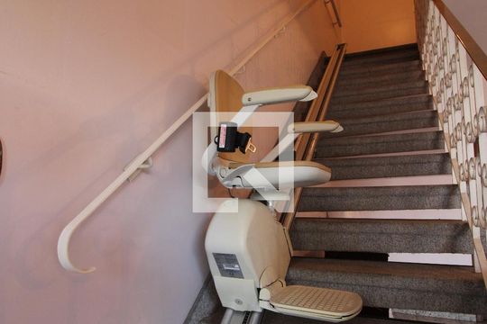 Sala de casa à venda com 3 quartos, 207m² em Jardim das Acácias, São Paulo