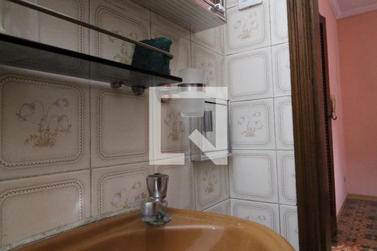 Lavabo de casa à venda com 3 quartos, 207m² em Jardim das Acácias, São Paulo