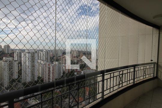 Varanda  de apartamento para alugar com 2 quartos, 95m² em Vila Sofia, São Paulo
