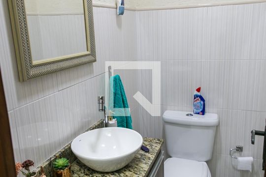 Lavabo de casa à venda com 2 quartos, 98m² em Vila Nivi, São Paulo