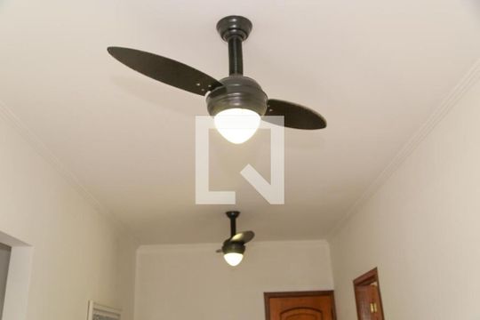 Detalhe Sala de apartamento para alugar com 1 quarto, 57m² em Boqueirão, Praia Grande