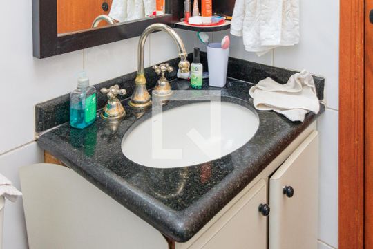 Pia de apartamento à venda com 3 quartos, 79m² em Vila Bela, São Paulo