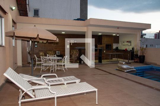 Área comum - Piscina de casa à venda com 3 quartos, 220m² em Bairro da Glória, Contagem