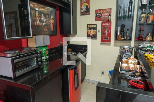 Espaço Gourmet de casa à venda com 4 quartos, 500m² em Vila Progresso, Niterói