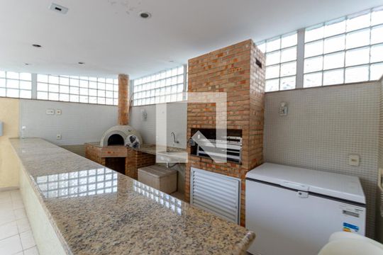 Área comum de apartamento para alugar com 3 quartos, 120m² em Santa Rosa, Niterói