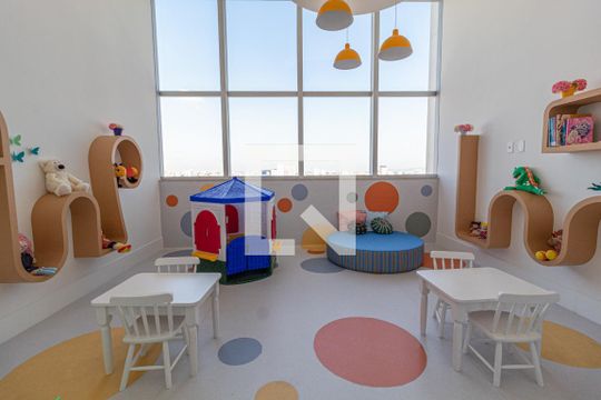 Área comum - Brinquedoteca de apartamento para alugar com 2 quartos, 50m² em Centro, Osasco