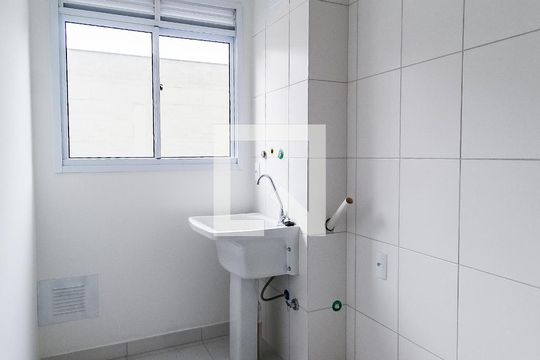 Área de serviço de apartamento à venda com 3 quartos, 66m² em Bom Jesus, Porto Alegre