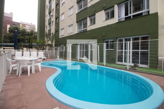Área comum - Piscina de apartamento à venda com 3 quartos, 66m² em Bom Jesus, Porto Alegre