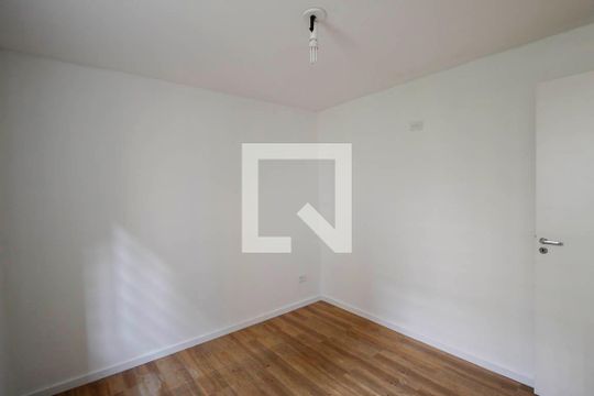 Quarto 2 de apartamento à venda com 2 quartos, 45m² em Jardim Maringa, São Paulo