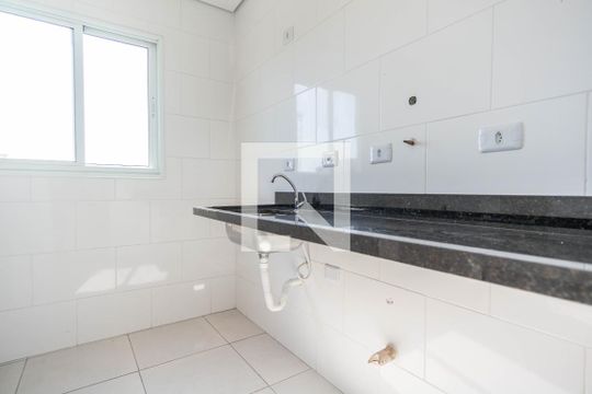 Cozinha de apartamento para alugar com 1 quarto, 44m² em Vila America, São Paulo
