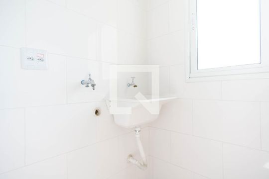 Área de Serviço de apartamento para alugar com 1 quarto, 44m² em Vila America, São Paulo
