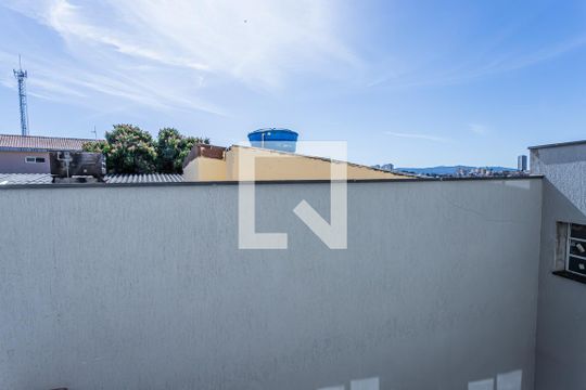 Vista Sala de apartamento para alugar com 1 quarto, 44m² em Vila America, São Paulo