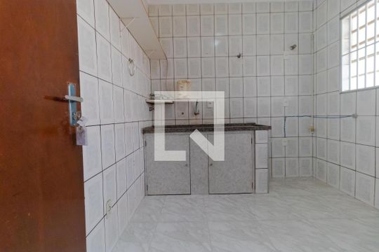 Cozinha de apartamento à venda com 1 quarto, 58m² em Centro, Campinas