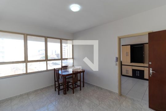 Apartamento à venda com 1 quarto, 58m² em Centro, Campinas