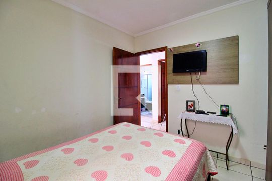 Quarto 2 de casa à venda com 3 quartos, 100m² em Parque das Nações, Santo André