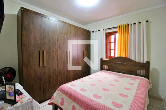 Quarto 2 de casa à venda com 3 quartos, 100m² em Parque das Nações, Santo André