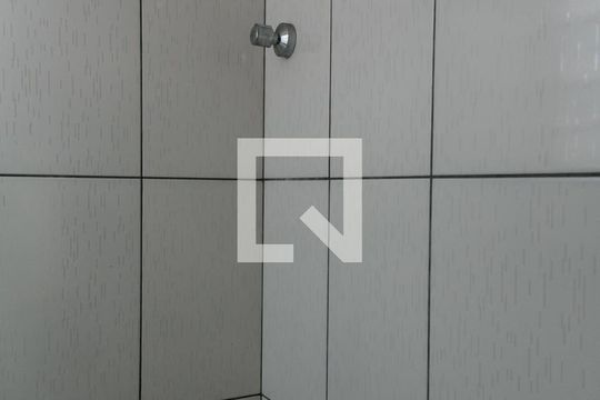 Banheiro de casa à venda com 2 quartos, 90m² em Vila Dona Augusta, São Paulo