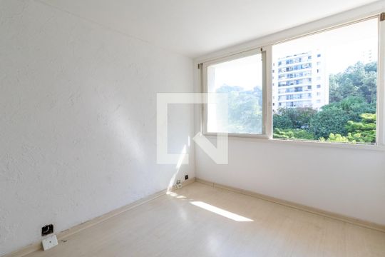 Sala de Estar de apartamento para alugar com 3 quartos, 83m² em Vila Ester (zona Norte), São Paulo