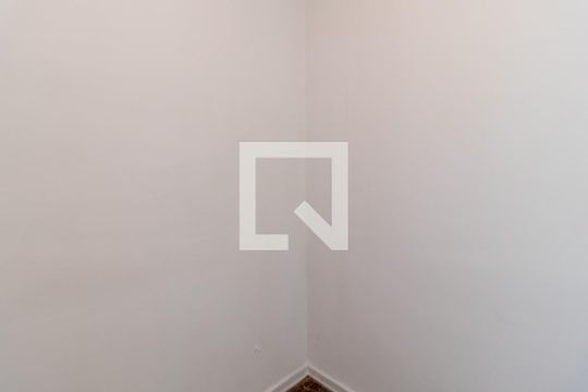 Quarto de Serviço de apartamento para alugar com 3 quartos, 83m² em Vila Ester (zona Norte), São Paulo