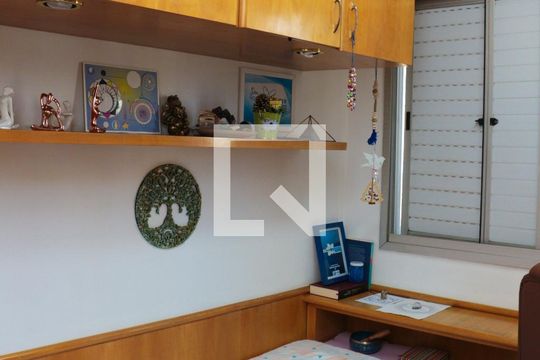 Quarto  de apartamento para alugar com 3 quartos, 91m² em Vila Gomes, São Paulo