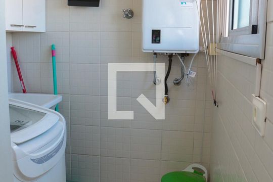Área de Serviço de apartamento para alugar com 3 quartos, 91m² em Vila Gomes, São Paulo