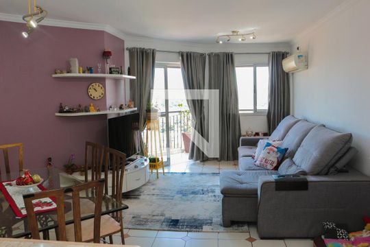 Apartamento para alugar com 3 quartos, 91m² em Vila Gomes, São Paulo