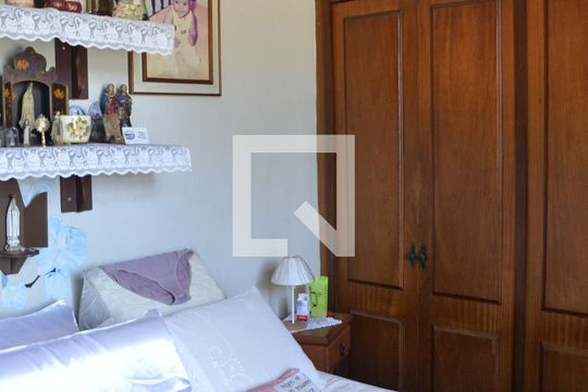 Suíte 1 de casa à venda com 6 quartos, 277m² em Fonseca, Niterói
