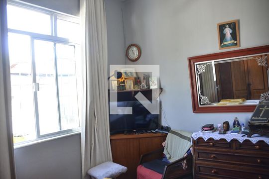 Sala 1 de casa à venda com 6 quartos, 277m² em Fonseca, Niterói