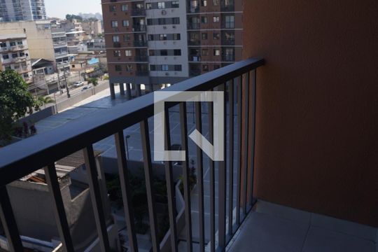 Varanda de apartamento para alugar com 2 quartos, 50m² em Todos Os Santos, Rio de Janeiro