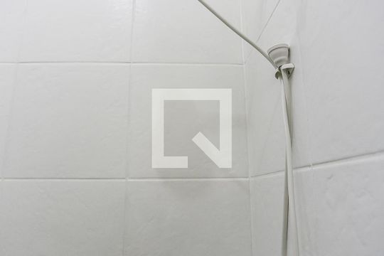 Banheiro de casa de condomínio à venda com 2 quartos, 65m² em Jardim Sarah, São Paulo