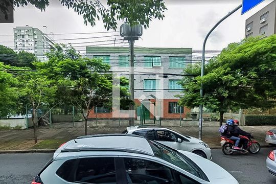 Fachada do Prédio de apartamento à venda com 2 quartos, 57m² em Petrópolis, Porto Alegre