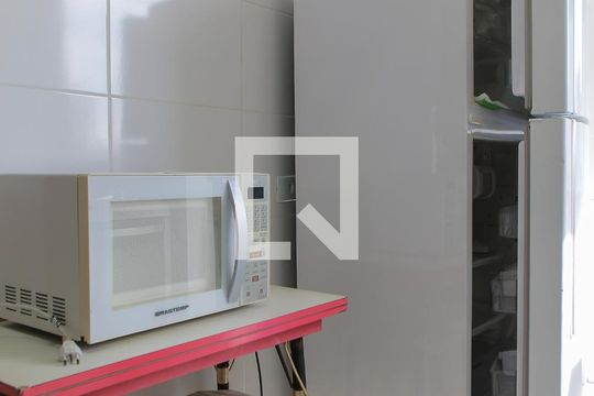 Cozinha de apartamento para alugar com 2 quartos, 130m² em Aparecida, Santos