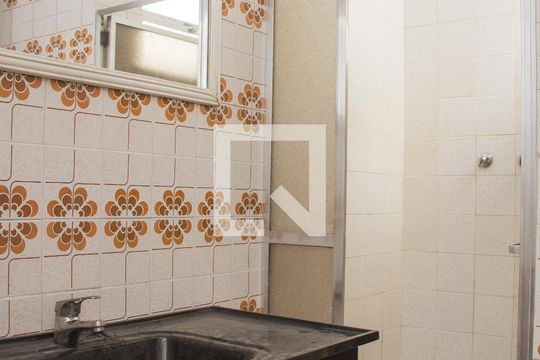 Banheiro  de apartamento à venda com 2 quartos, 65m² em Méier, Rio de Janeiro