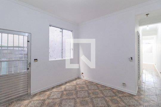 Casa para alugar com 2 quartos, 80m² em São Pedro, Osasco