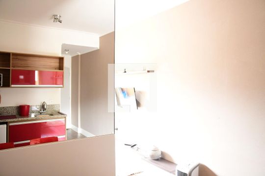 Cozinha de kitnet/studio à venda com 1 quarto, 34m² em Granja Viana, Cotia